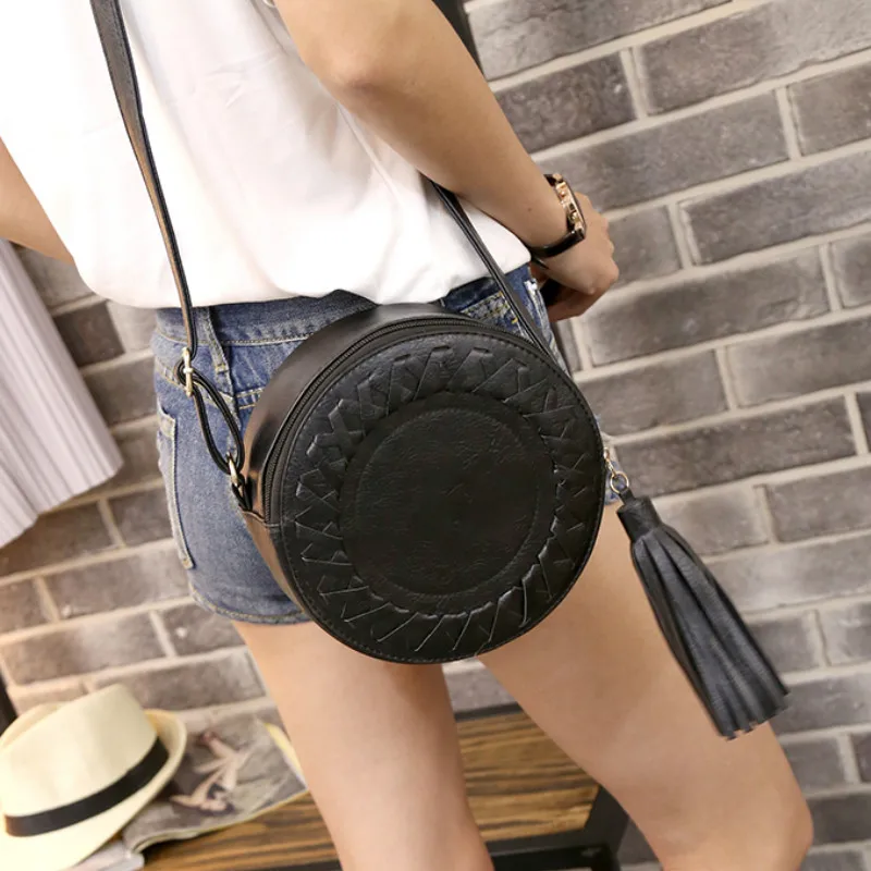 

Woman Round Casual Shoulder Bag Female Adjustable Braided Tassel Small Round Bag Lady Versatile Funny Bag Bolsa Feminina 2019