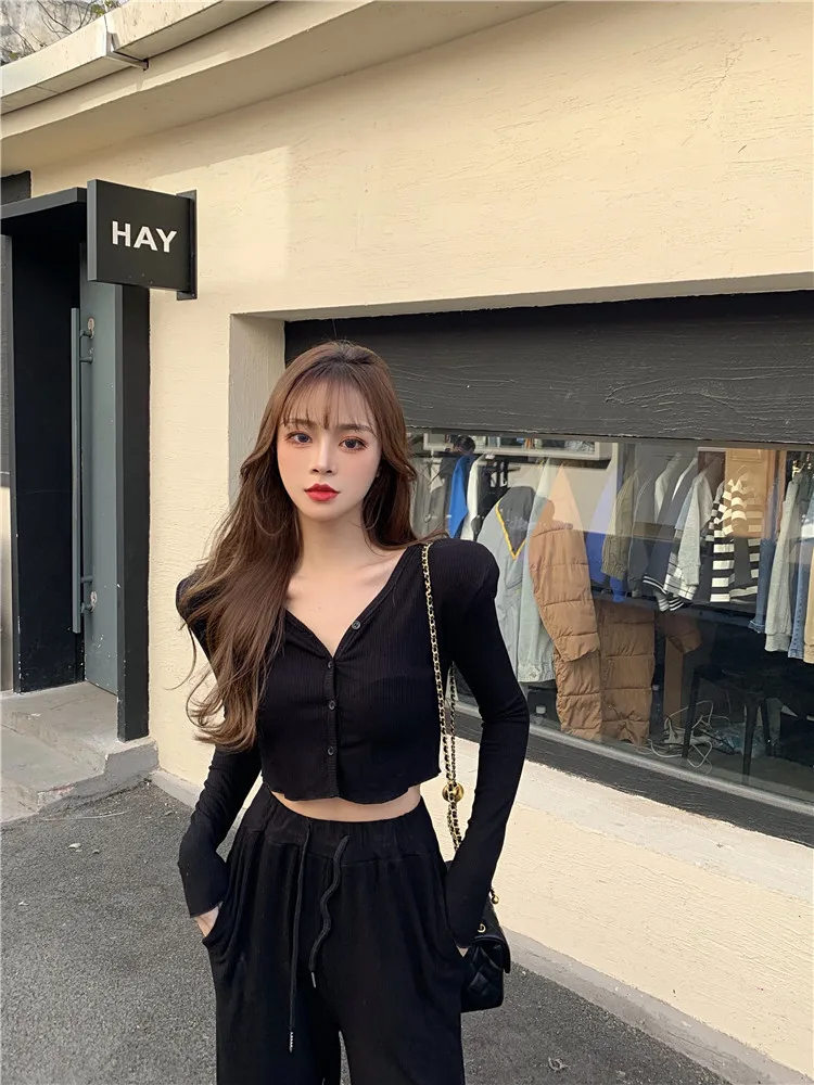 

Knitted cardigan top + casual wide-leg pants two-piece women