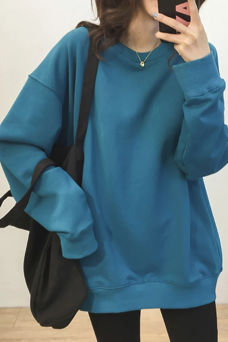 

New loose and lazy solid color round collar Pullover plus cashmere sweater for women in autumn and winter