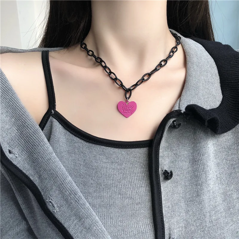 

Heart-Shaped Pendant Necklace Female Tide Hip-Hop Personality Sense Collarbone Chain New Brief Paragraph Sweater Chain In 2020