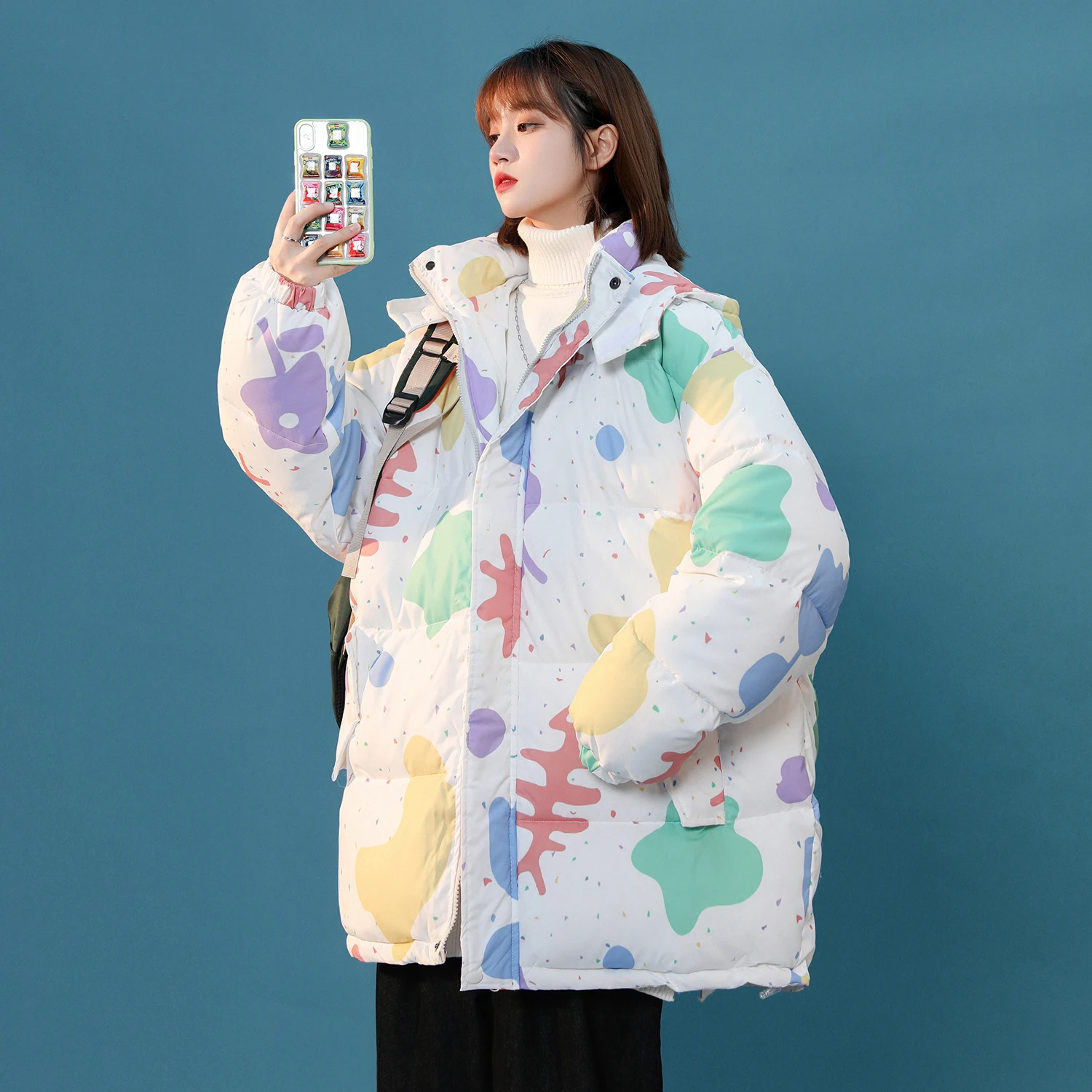 

2021 ladies winter new floral graffiti hand-stuffed cotton hooded coat