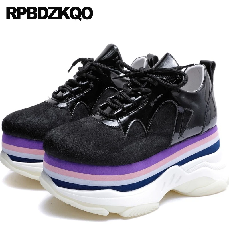 Женские модельные туфли на танкетке черные высоком каблуке с круглым носком