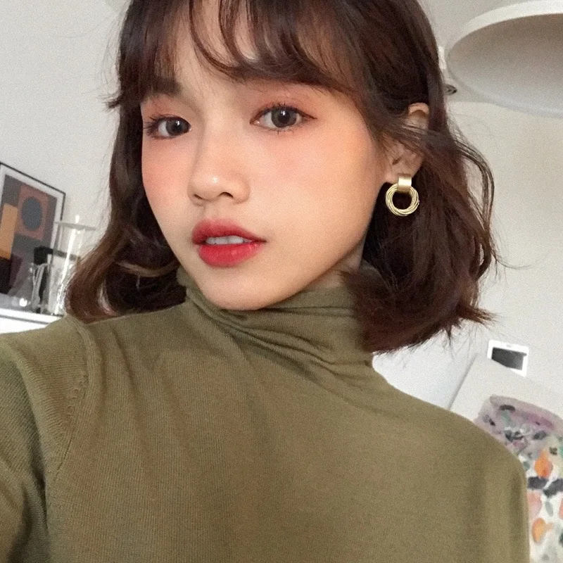 Новые простые золотистые металлические Многослойные Круглые серьги гвоздики