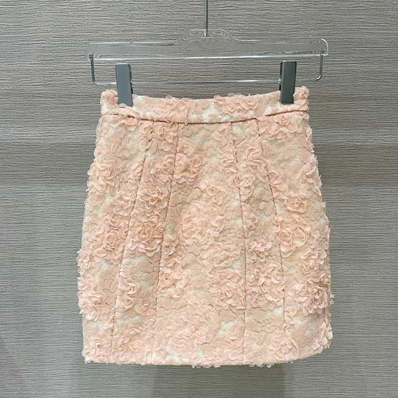

High Fashion Luxury Romance Lace Rhinestone Button Flower Pink Short Jacket Wrapped Hip Mini Skirt Two-Piece Set 2021