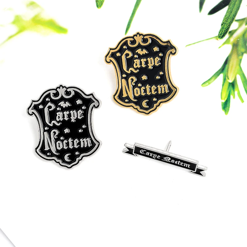 Эмалированная брошь Carpe Noctem на заказ черная Diem значок для сумки рубашки лацкана
