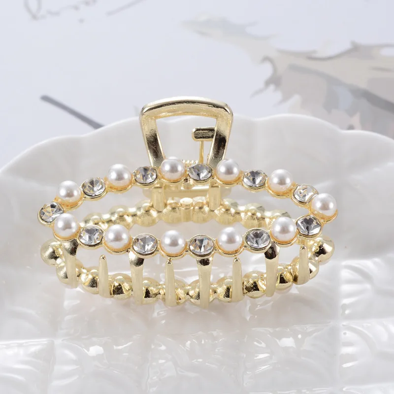 11 1Pc Geometric Pearl Hair Clip Crab Claw For Women Girls Hollw Full Rhinestone Metal Hair Claws Heart Fashion Hair Accessorie - Цвет: 11