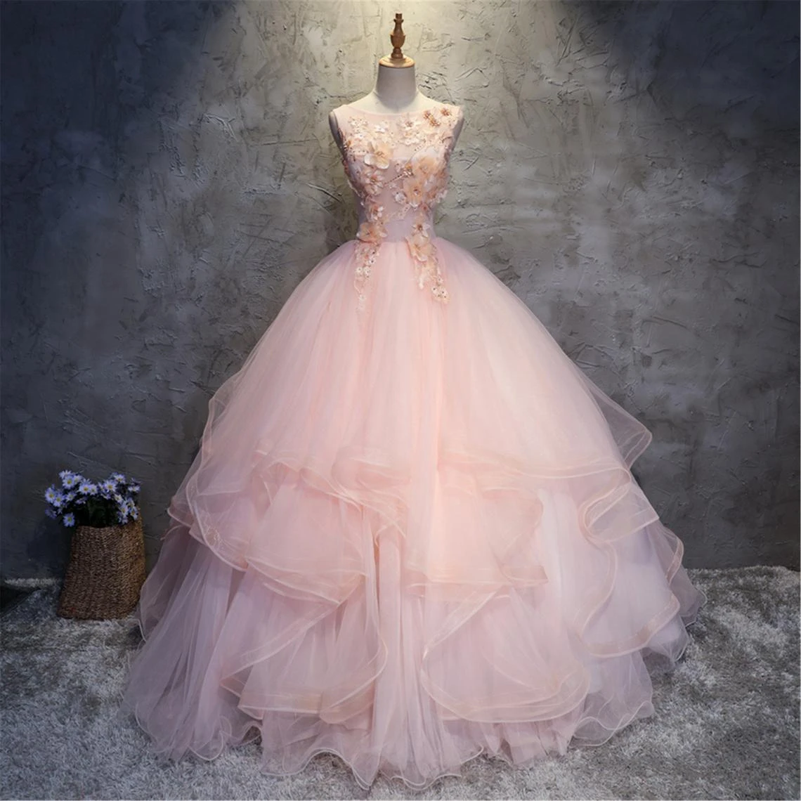 

Pink Quinceanera Dress Sleeveless Prom Dress Pink 3D Flower Appliques Masquerade Prom Dress Lace Up Back Layered Wedding Gown