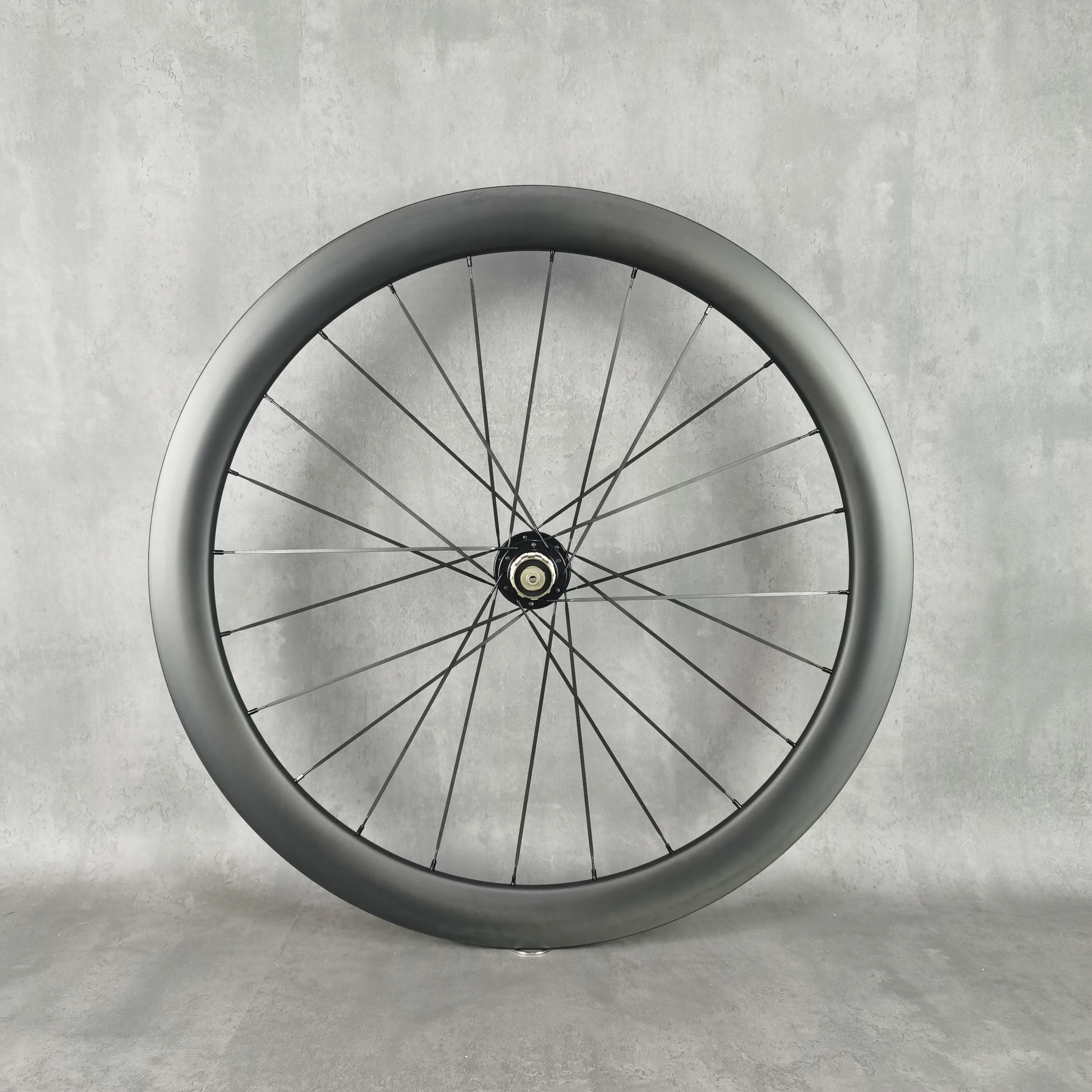 

700C carbon Rear wheels disc brake 50mm depth 25mm width clincher/tubeless/Tubular Road bike carbon with UD matte Novatec hub