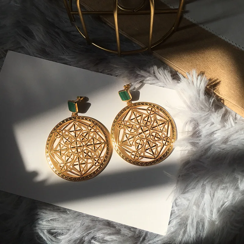Fashion Fancy Hollow Faceplate Pendant Earrings Green White Malachite Studs For Women Brand Jewelry | Украшения и аксессуары