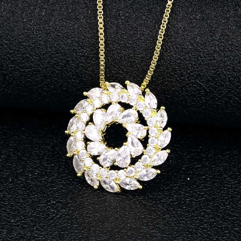 

Wholesale Fashion Round Geometric Choker Necklace Crystal Copper Zirconia Pendant Necklaces For Women Long Chain CZ Necklace