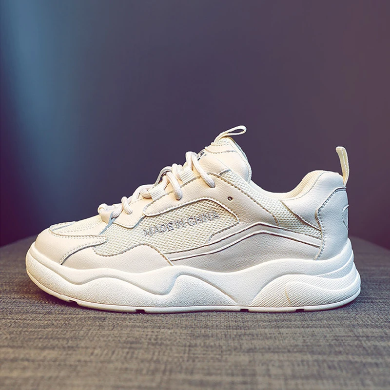 

New Breathable Sports Shoes Casual Vulcanized Shoes Women Low Sneakers Shoes Lace-up White Fashion Sports Shoes for Women 2021