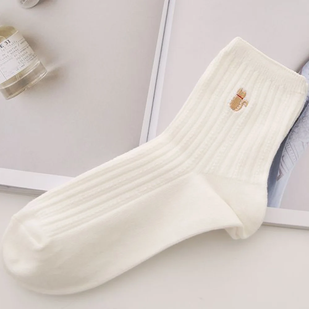 Женские носки Осень-зима новые хлопковые Мультяшные животные кот вышивка