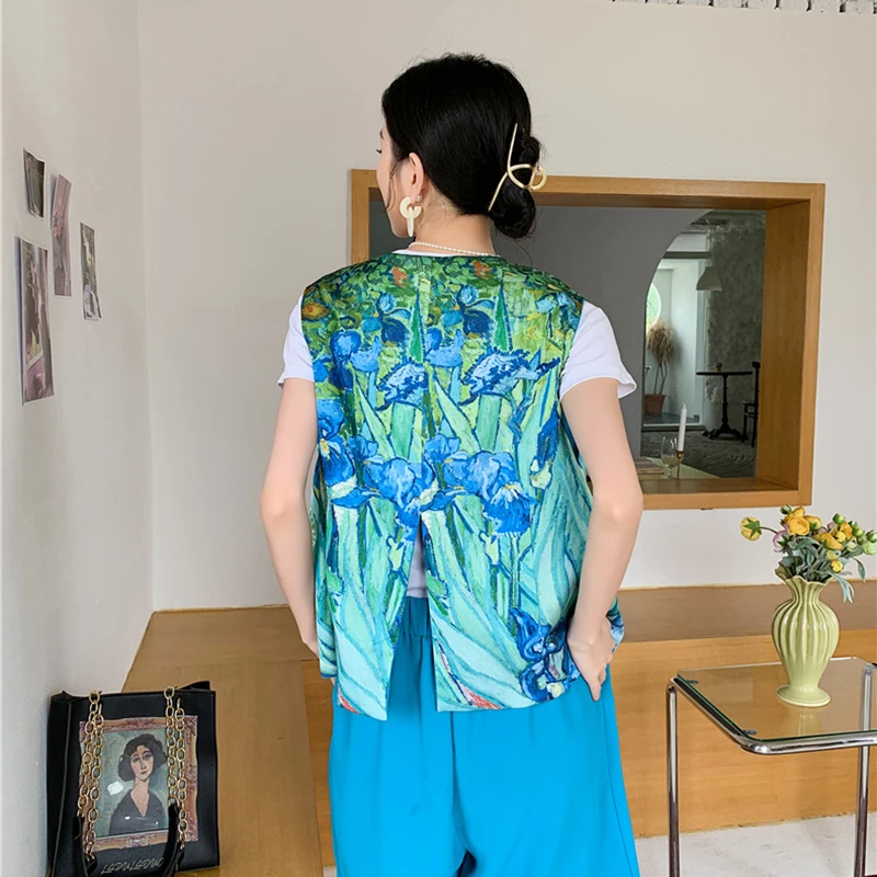

GALCAUR Single Breasted Blue Vest For Women V Neck Sleeveless Patchwork Pockets Casual Vests Female Fashion New Clothing 2021