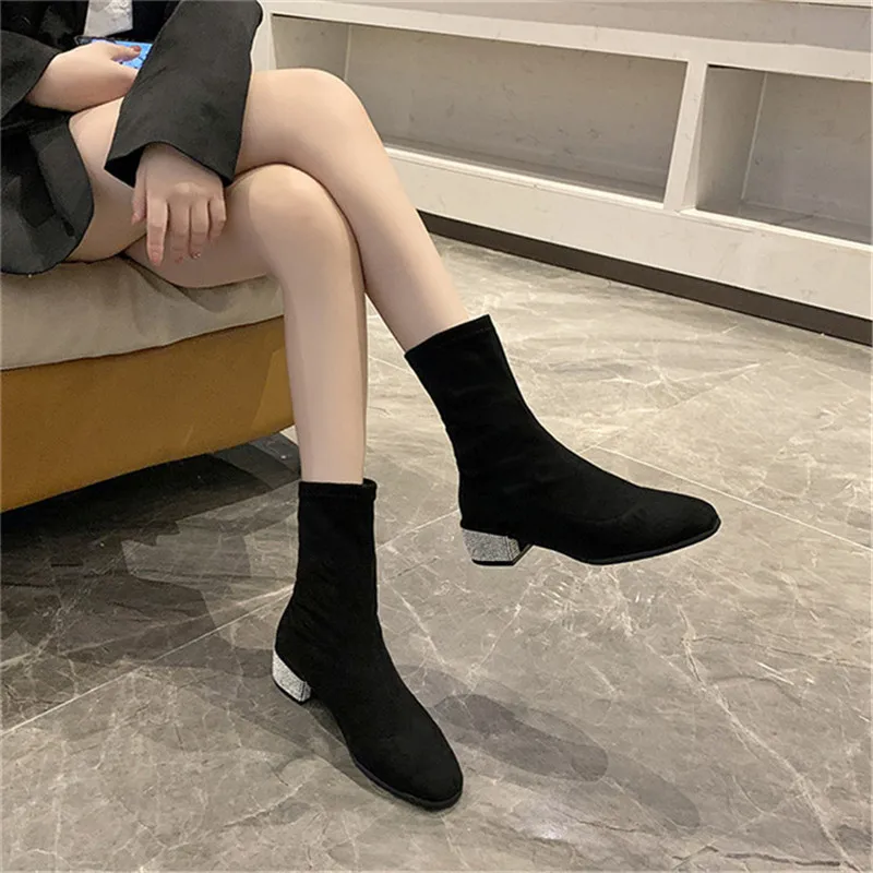 Women Boots Round Toe Women's Boots Shoes 2021New Fashion Slip On Woman Boots 4cm Heel With Plush 35-39