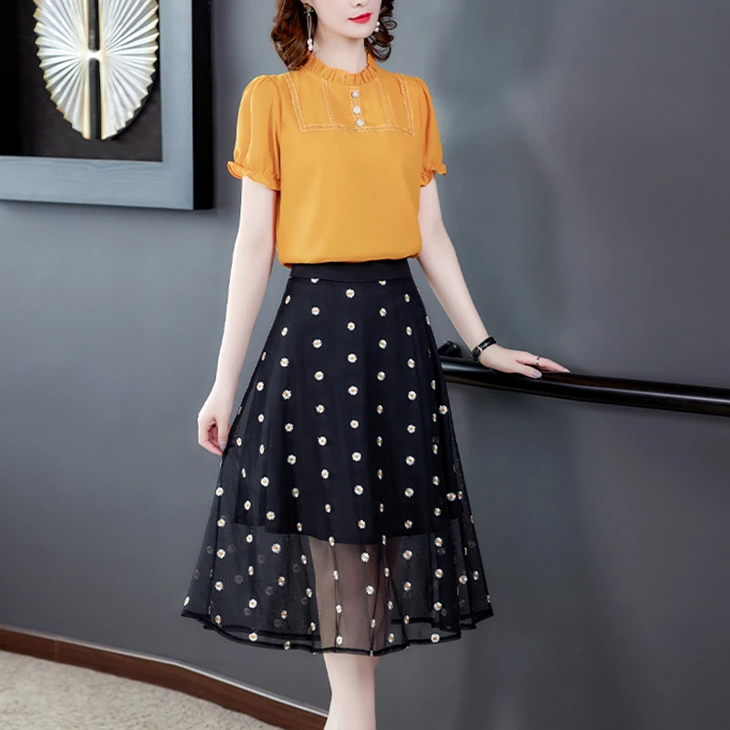 2021 в Корейском стиле черного цвета с принтом виде ромашек шифоновое платье миди