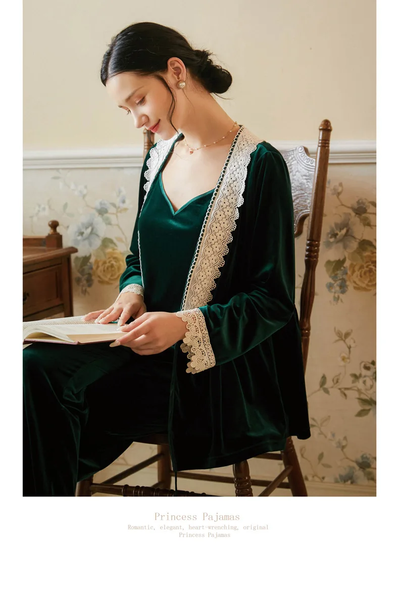 

3pcs New Long Sleeve Dark Green Gold Velvet Nightgown Suit Female Spring Autumn Sexy Sling Nightdress Palace Style Home Service