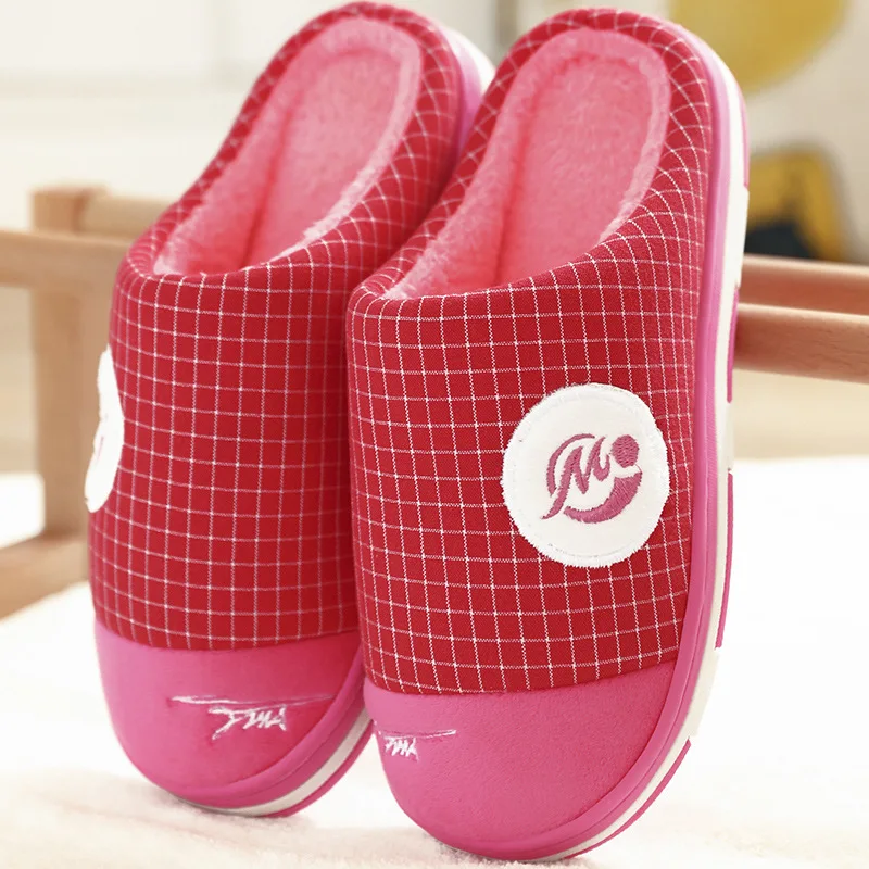 

Women Indoor Winter Slippers Lattice Soft Bottom Home Male Female Couple Shoes Slippers Cotton Non-slip Warm Shoes Women Indoor