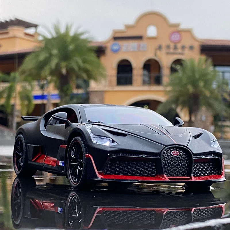 Новая модель автомобиля Bugatti Supercar 1:24 коллекция открывающихся дверей игрушечный