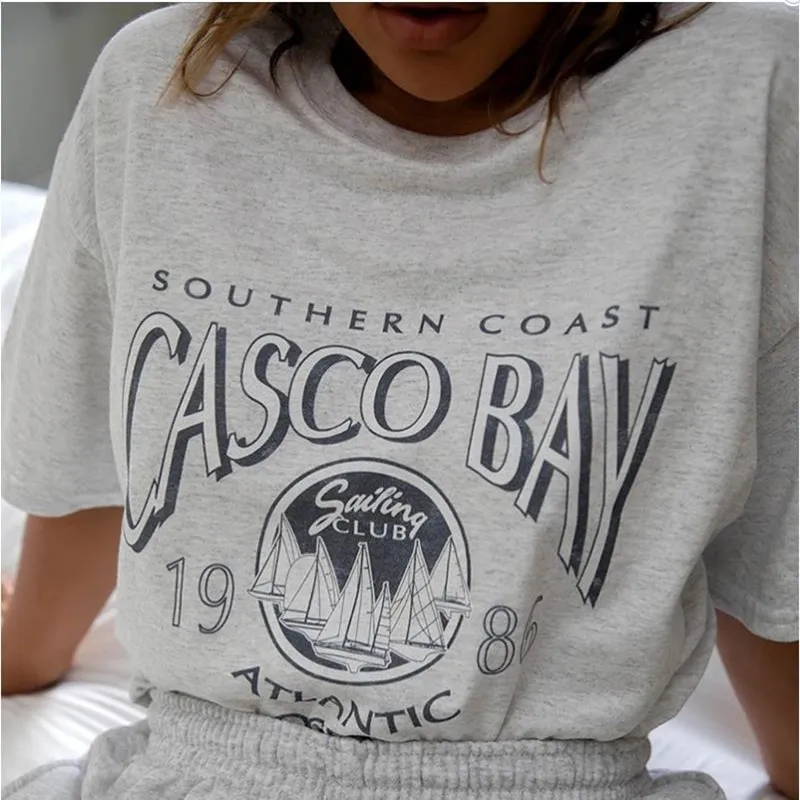 

Vintage Letter Print Gray Graphic T Shirts Women Loose O Neck Short Sleeve Streetwear Casual T Shirt 2021 Summer Plus Size Tops