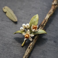 creative orange blossom brooches for woman girl accessories orange flower vintage green brooch party gift