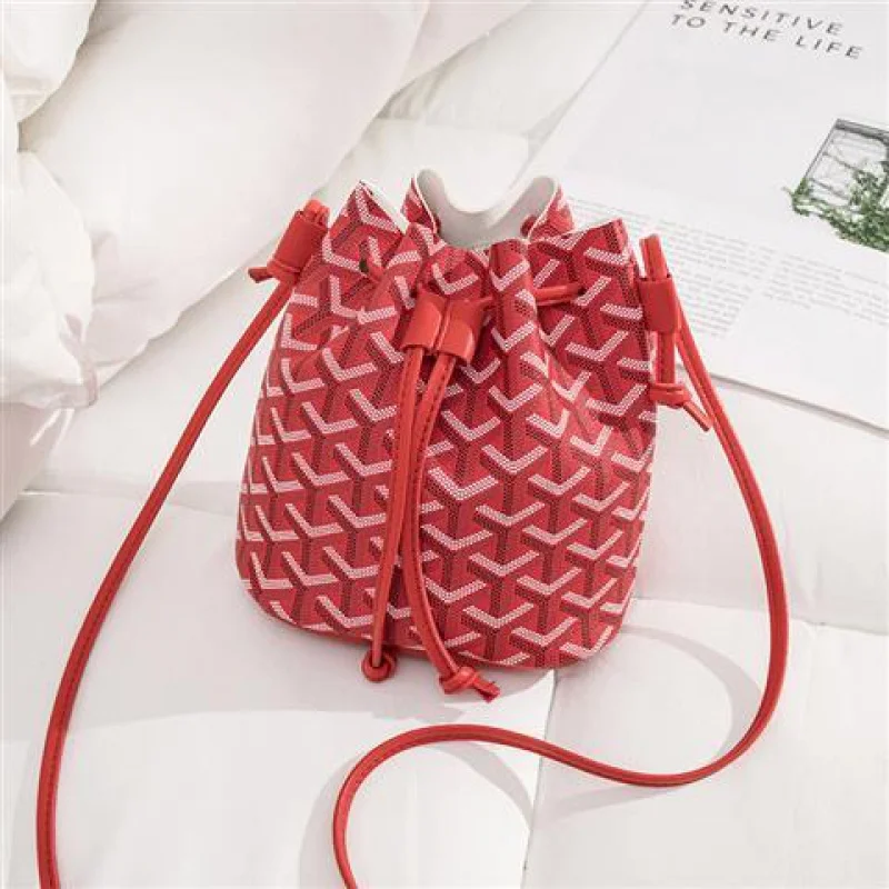 

Shoulder Bag with Dog Teeth New 2020 Popular Diagonal Bag Fashion Casual Portable Bucket Bag