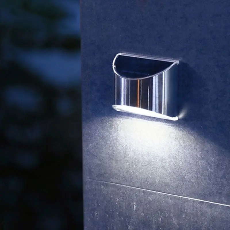 

2021 New 2Pcs Outdoor Solar Light with 4 LED SMD Lamp Beads for Garden Wall Chandelier