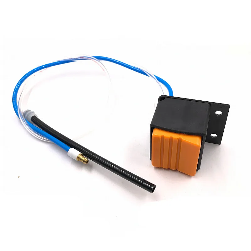 怠惰 XZ1642512206 Howo Переключатель подушки безопасности сиденья