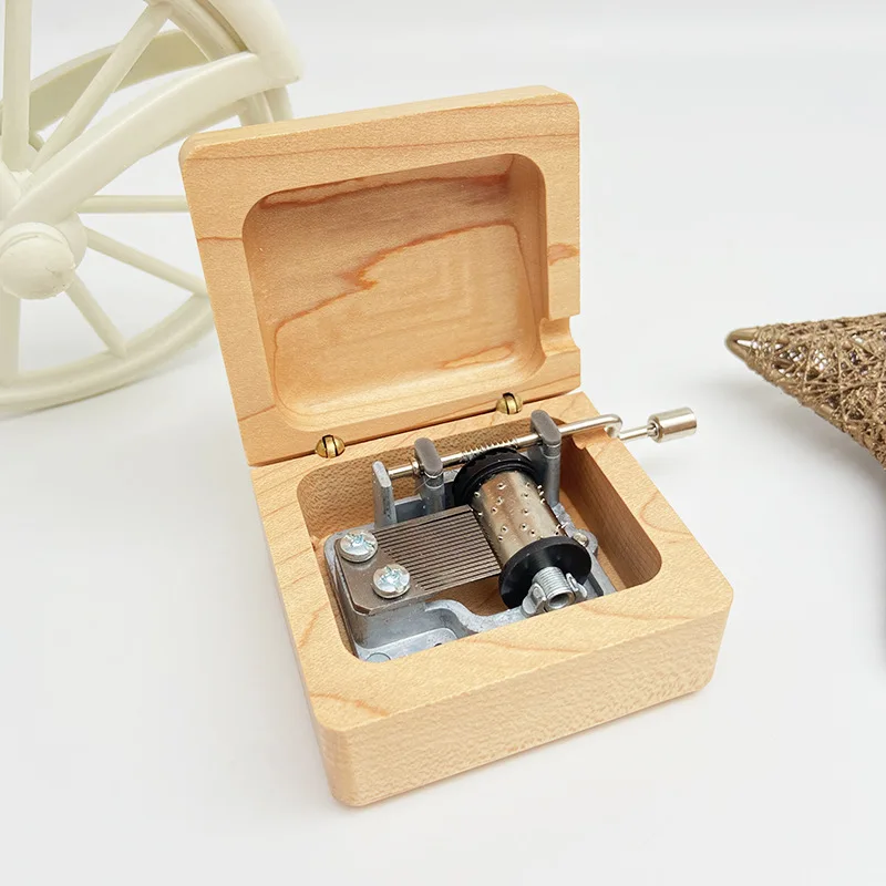 

8 Tone DIY Hand-cranked Music Box Wooden Music Box Wood Crafts Solid wood Music Box Children's Girl gift Birthday Gift