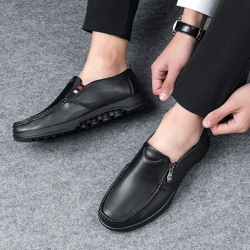 

Fashion Soft shoes men genuine Leather Breathable Men Shoes Slip-on Mocassins Men Loafers Driving Casual Shoes Men big size 48