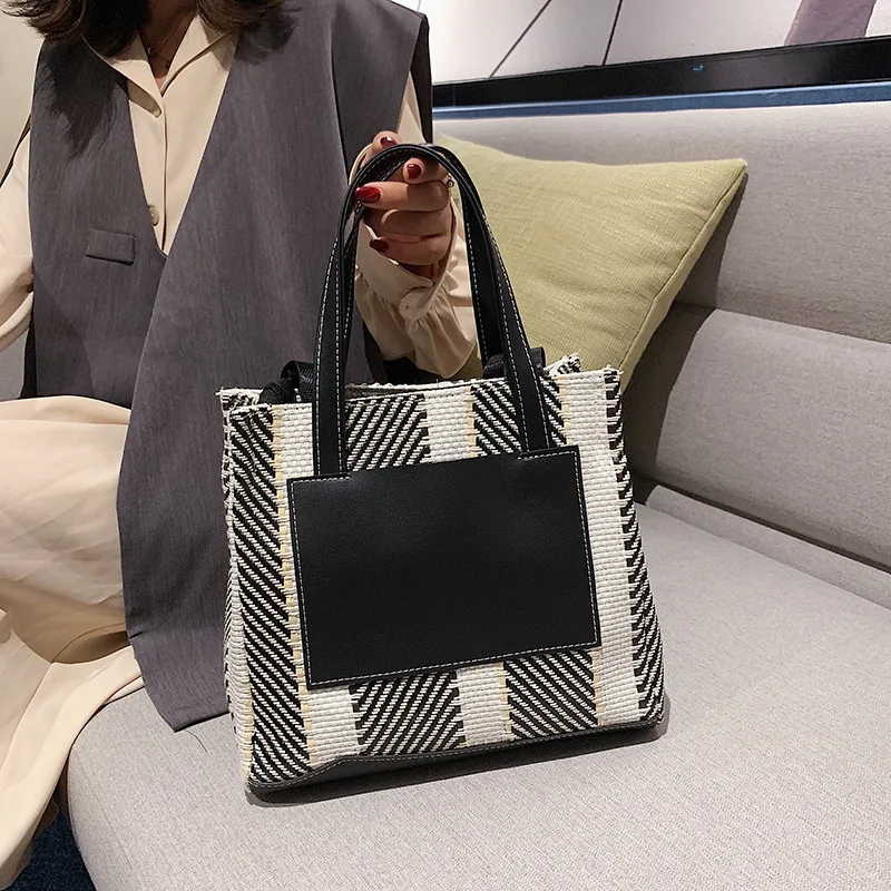 

Women's Shoulder Bag Contrast Color Woven Plaid Luxury Leather Splicing Handbags Wholesale 2021 New Fashion Female Bags