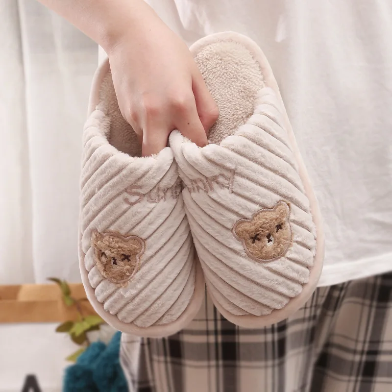 

Женские хлопковые тапочки, женские домашние матовые тапочки для пола, милые плюшевые хлопковые новые Нескользящие тапочки, теплые домашние...