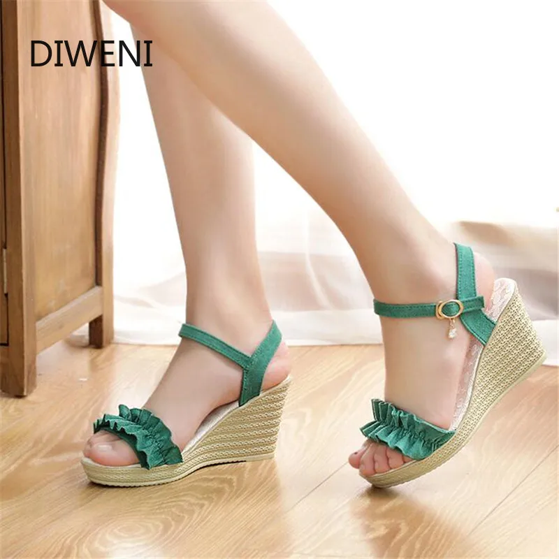 DIWEINI/Новинка летние женские босоножки на танкетке женская повседневная обувь