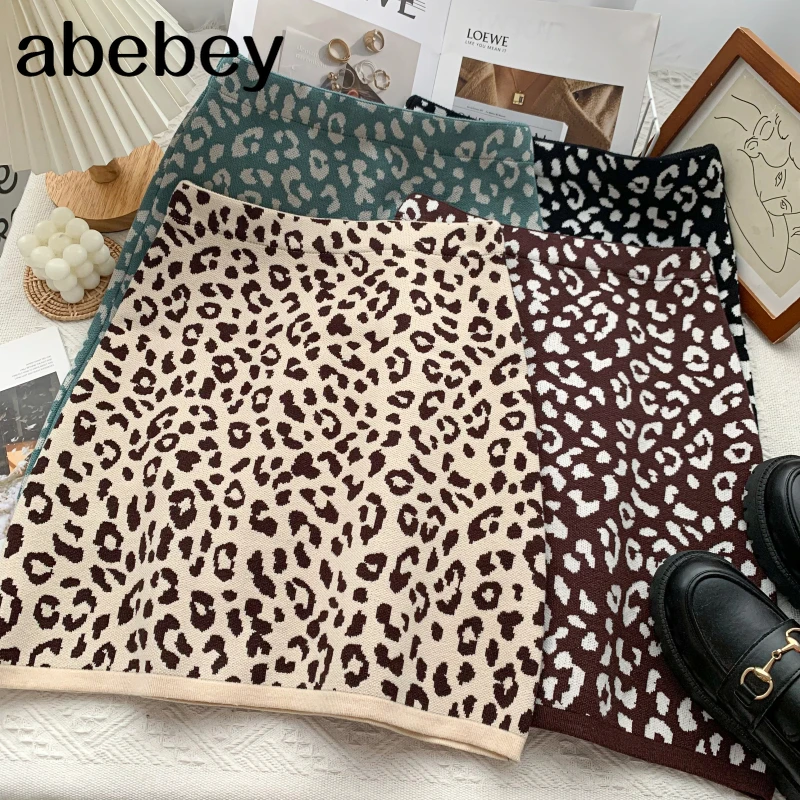 

Vintage versatile knitted Skirt leopard print Temperament high waist short A-line wrap Skirt 2021 New Autumn Winter Women