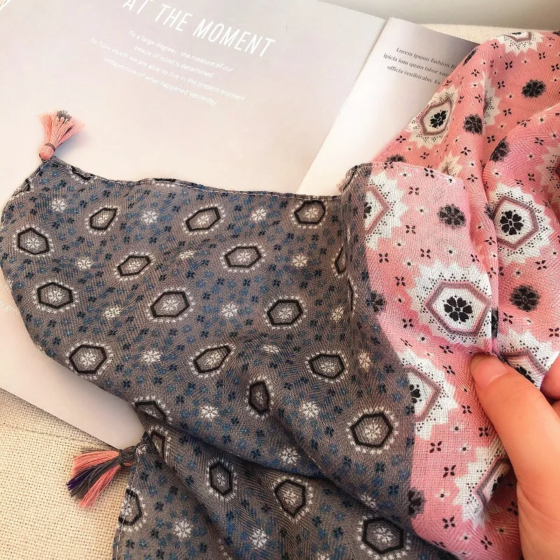 

Fashion Aztec Design Geometric Polka Floral Viscose Shawl Scarf Lady High Quality Wrap Pashmina Stole Bufanda Muslim Hijab Snood