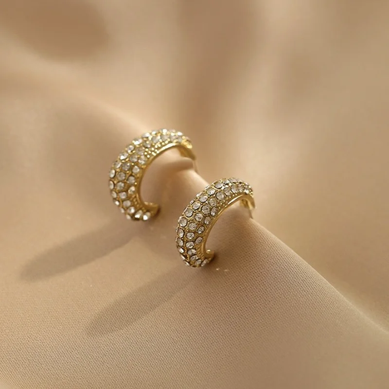 

Sense of Luxury Korean Fashion C-shape Women's Earrings 2021 Trend Diamond Inlay Silver 925 Earring Jewelry for Women Piercing