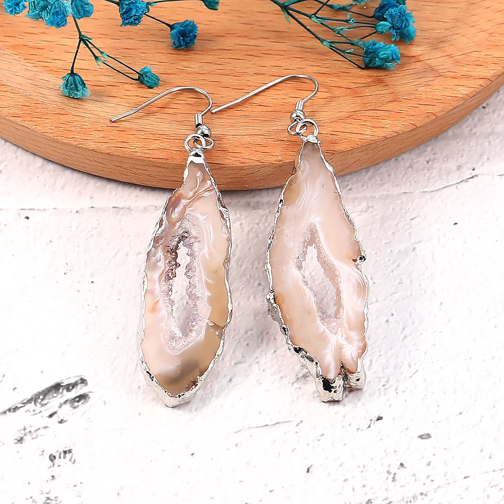 Женские серьги-подвески с натуральным сердоликом винтажные золотой окантовкой