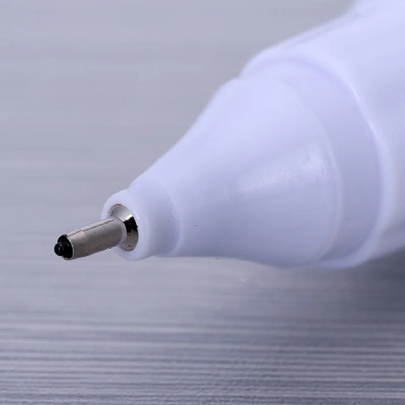 

12ml Black Professional Car Paint care Repair Pens Waterproof Clear Car Scratch Remover Painting Pen Car styling