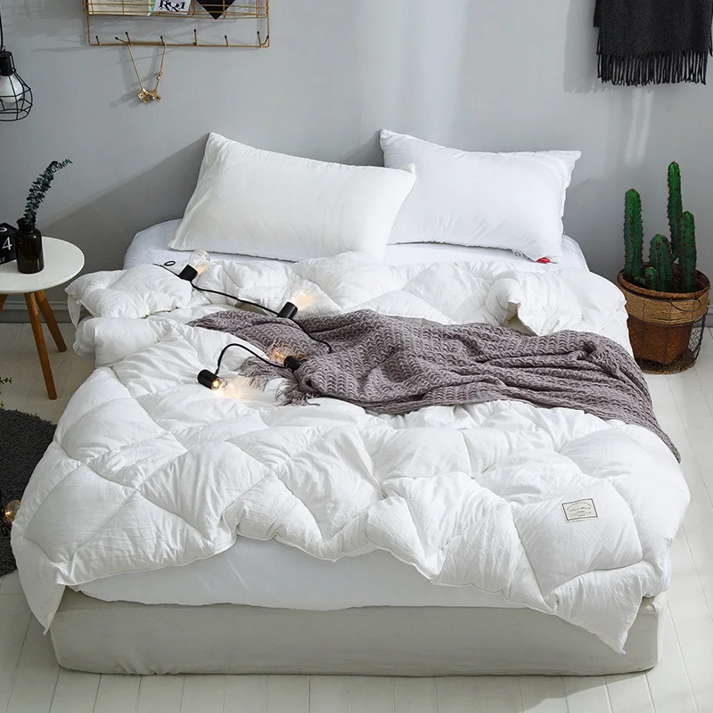 

Solid Color Double Winter Blanket Down Quilt Bed Comforters Cotton Feather Fabric Filling bedspread 220x240 Quilted Bed 2 People