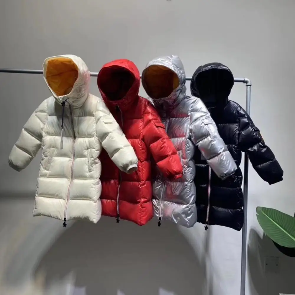 Утепленные длинные короткие куртки-пуховики для мальчиков и девочек из 90%