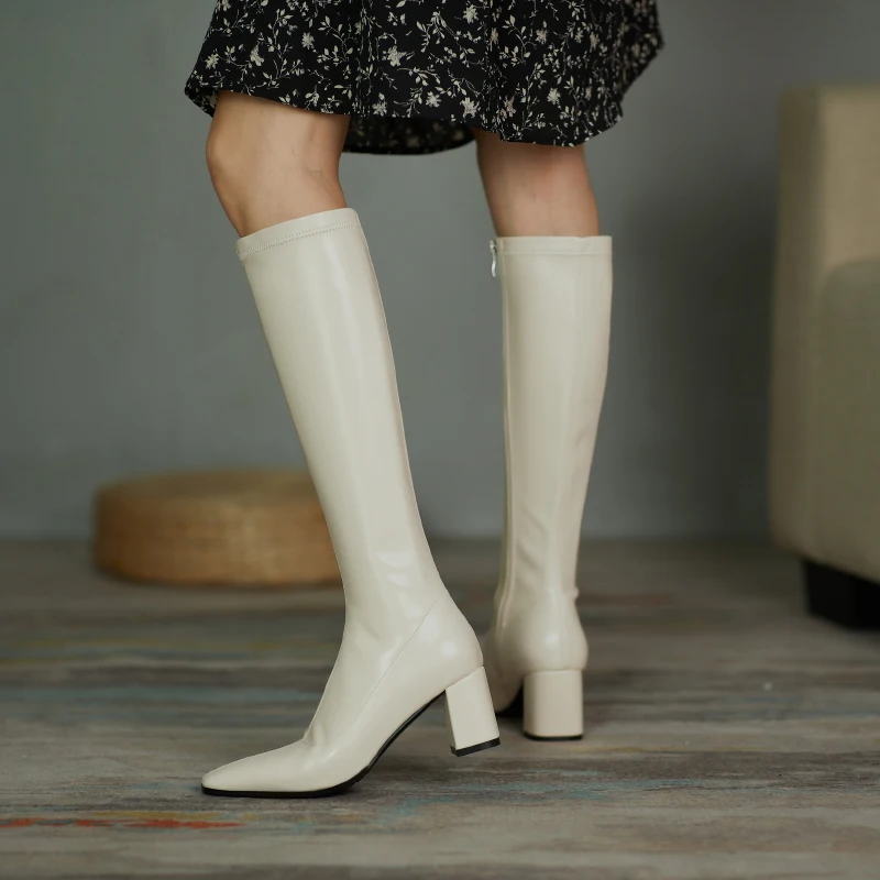 

MoonMeek 2021 New Arrival Women Boots Thick High Heels Square Toe Winter Boots Top Quality Black White Color Knee High Boots