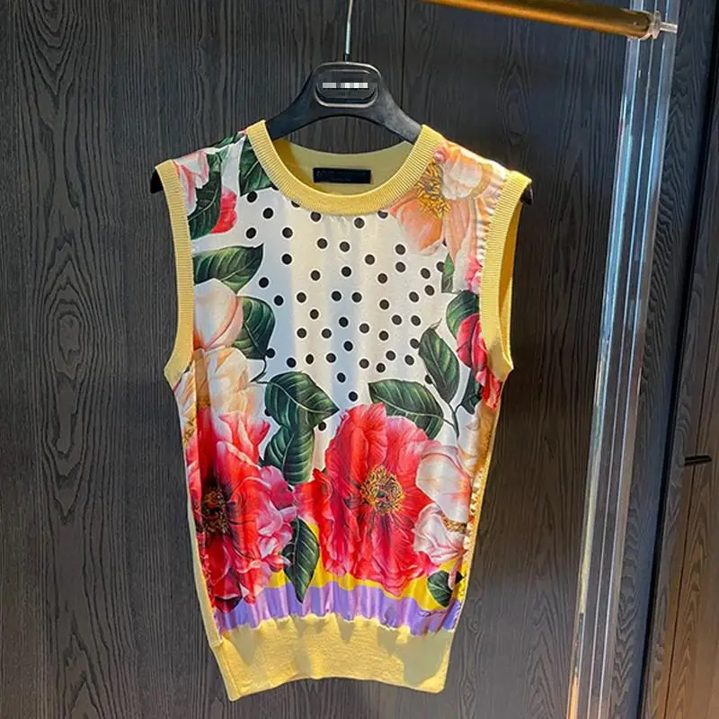 

High Quality Twill Silk New Summer Women Fashion Splice Floral Dots Print Sleeveless O-neck Blouses Tops 2021