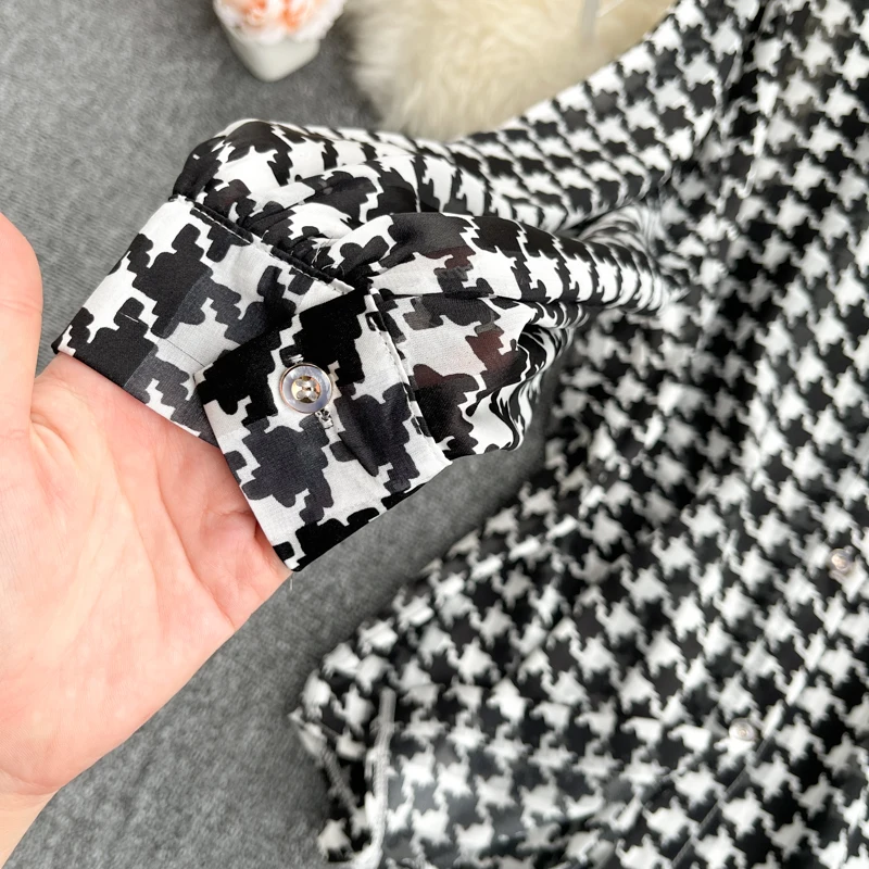 

2021 Spring Fall Retro Loose Plus Size Printed Shirt Lapel Long Sleeve Chic Casual Women Top Single-Breasted Simple Blouse