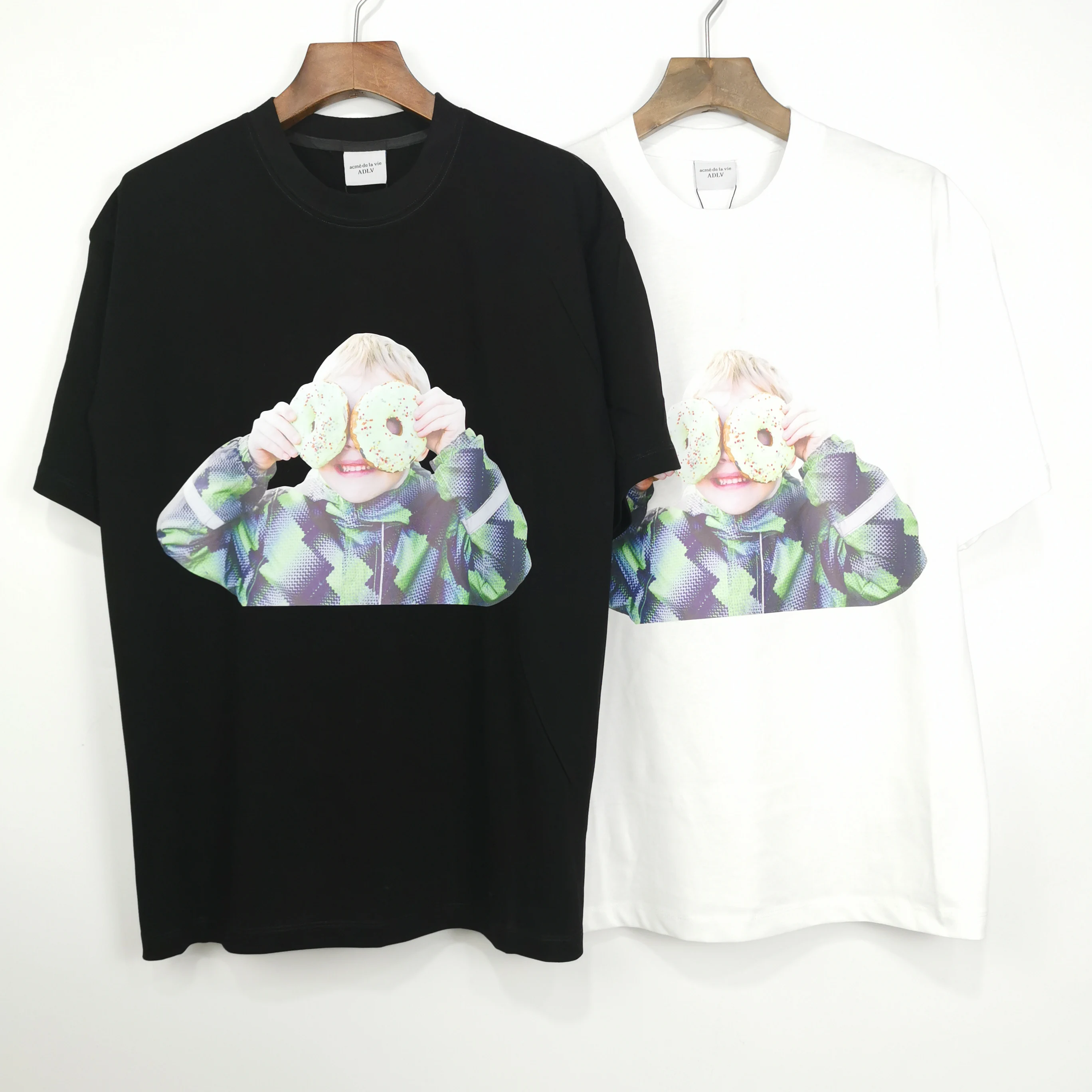 

Oversized T-shirts ADLV acme de la vie donut character print streetwear casual men and women with the same paragraph Top tee