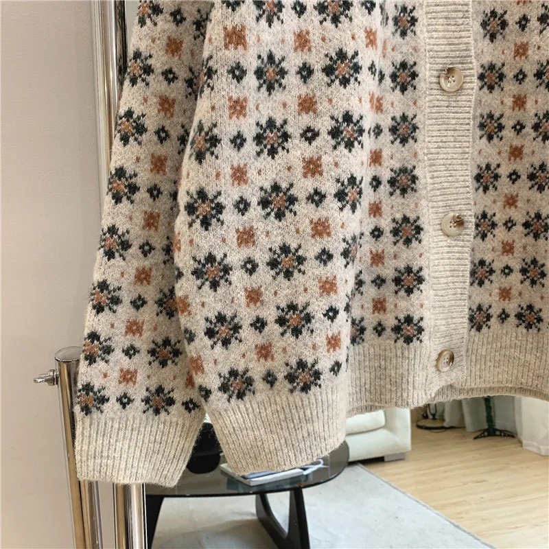 

Tossy 2021 Spring New Knitted Sweater Cardigan Floral Women Loose Sweater Coat Pull Warm Knitwear Female Korean Outwear