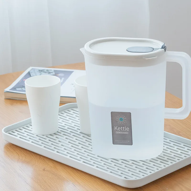 Пластиковый японский кувшин для воды термостойкий креативный большой емкости