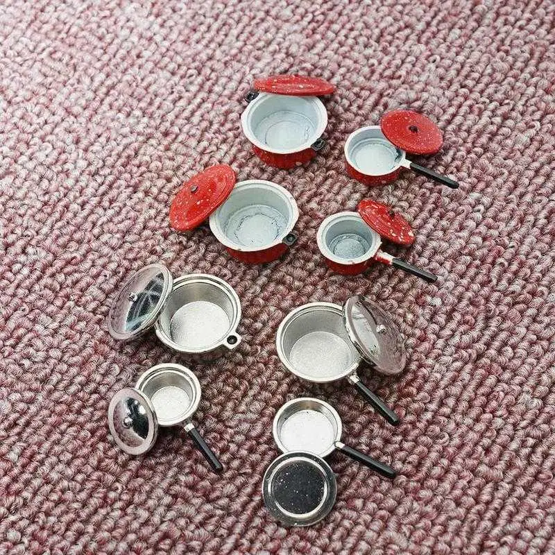 

Dongzhur 1:12 DIY Doll House Kitchen Furniture Accessories 4pcs/set Silver Dollhouse Red Miniature Metal / Pot Set Accessor H8M5