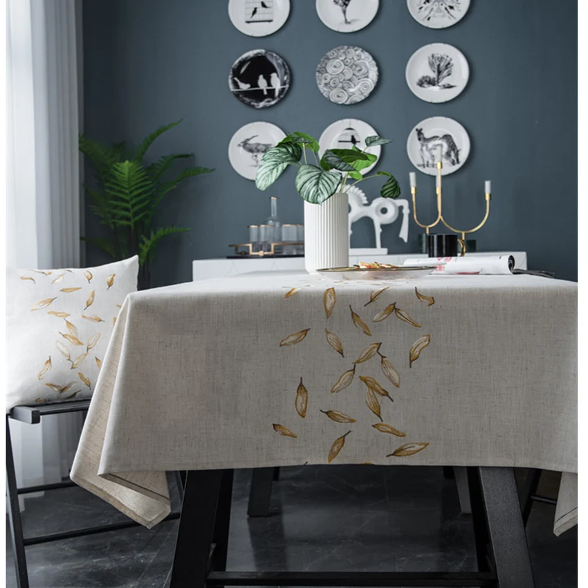 

Водонепроницаемая льняная скатерть в скандинавском стиле с золотыми листьями