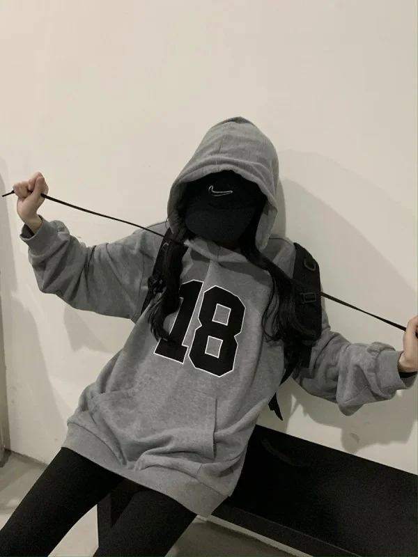 

Matsumoto Funeral Retro Hooded Sweater Women's Loose