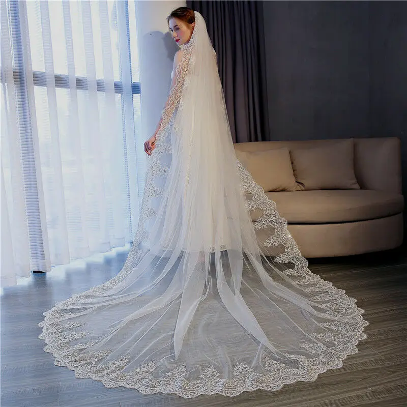 

Wedding Veils 3 Meter Long Lace Edge Bridal Veil with Comb Wedding Accessories