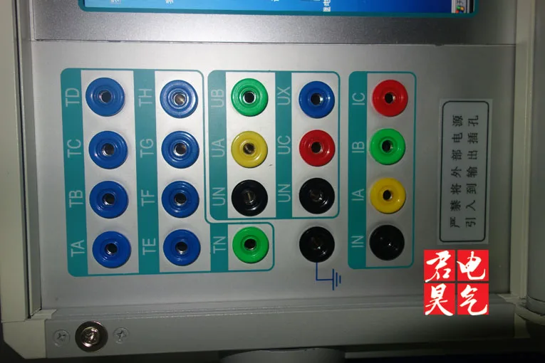 Рисунок 4 - Трехфазный тестер защиты микрокомпьютера/Высокоточный